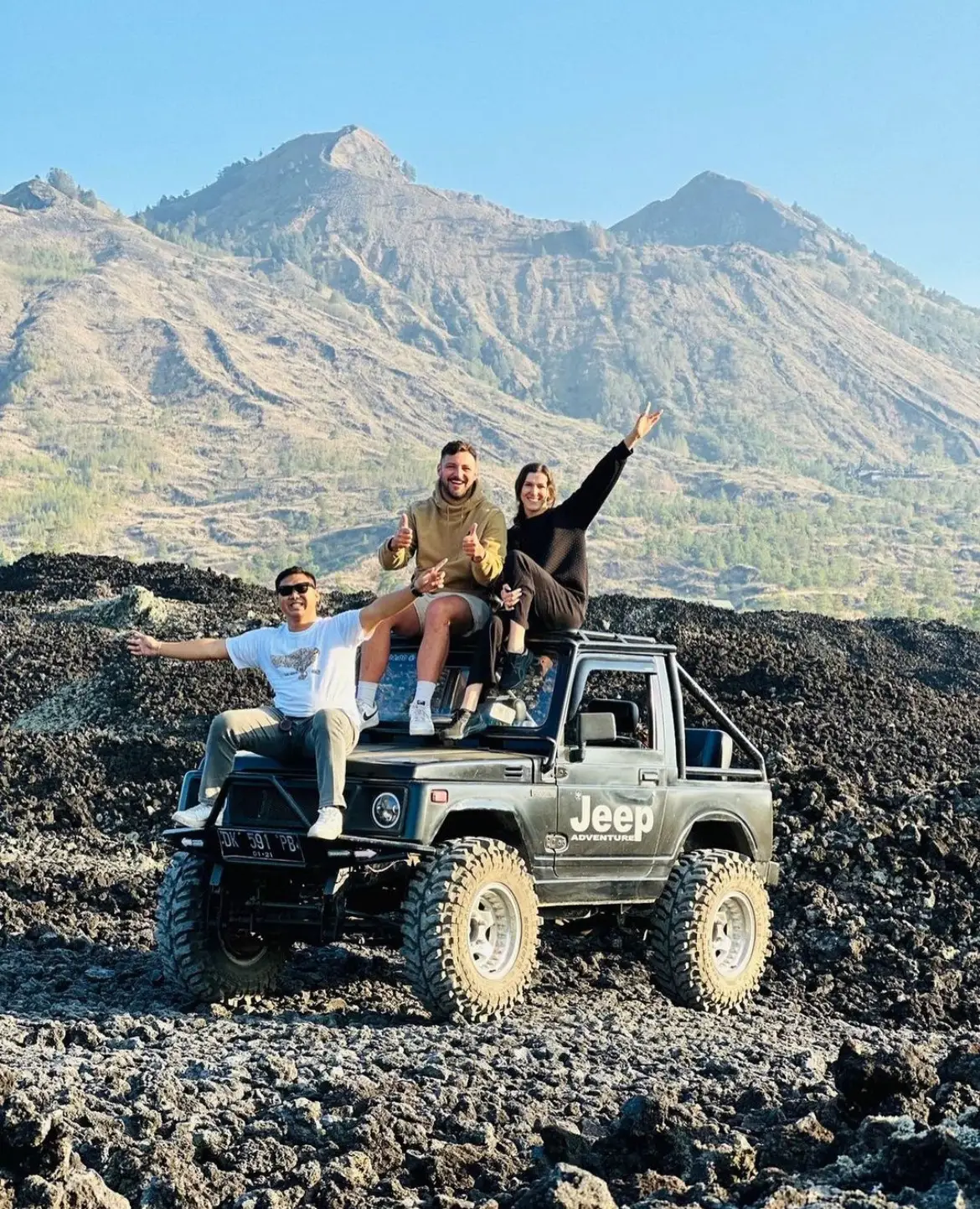 d9f883b0-a671-495e-a3f3-d109d1f7183c