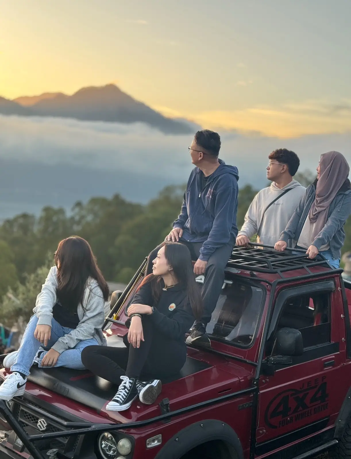 f4185099-1fb5-428f-a47b-9c4b4e197060